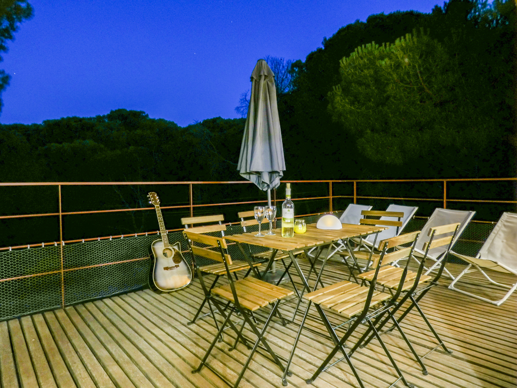 Terraza al bosque virgen